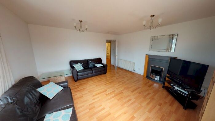 3 Bedroom Flat To Rent In Mary Elmslie Court, City Centre, Aberdeen, AB24