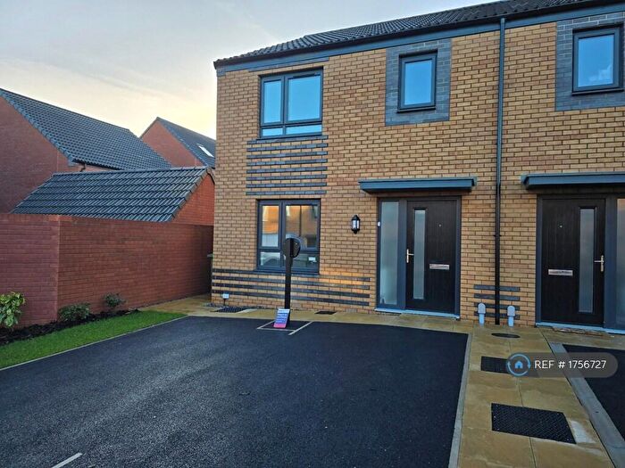 3 Bedroom Semi Detached House To Rent In Bakery Drive, Exeter, EX1