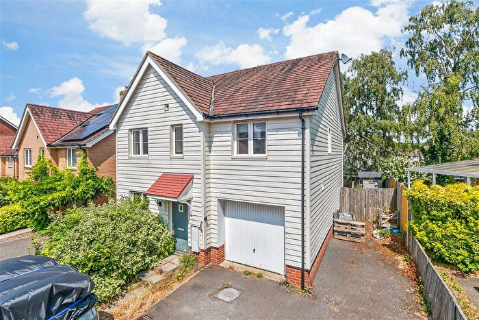 4 Bedroom Detached House For Sale In Greystones, Willesborough, Ashford, Kent, TN24