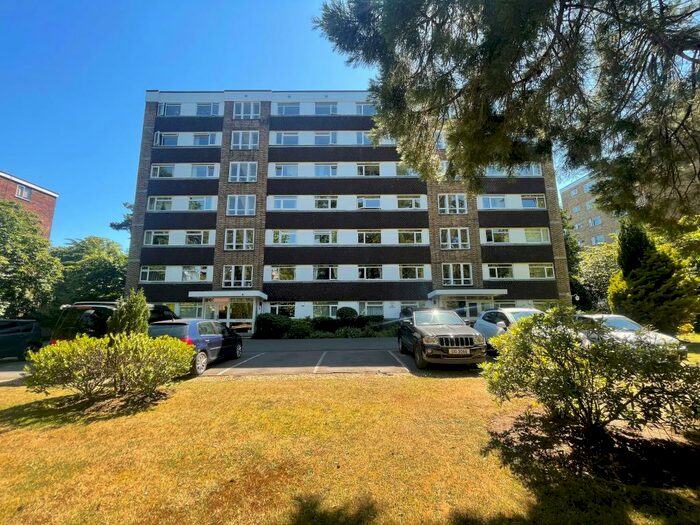 2 Bedroom Apartment To Rent In Woodlands, Lindsay Road, BH13