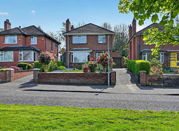 3 Bedroom Detached House For Sale In Kings Brae, Belfast, BT5