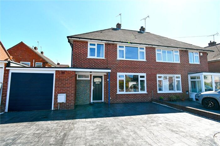 3 Bedroom Semi Detached House For Sale In Needwood Drive, Bebington, Wirral, CH63