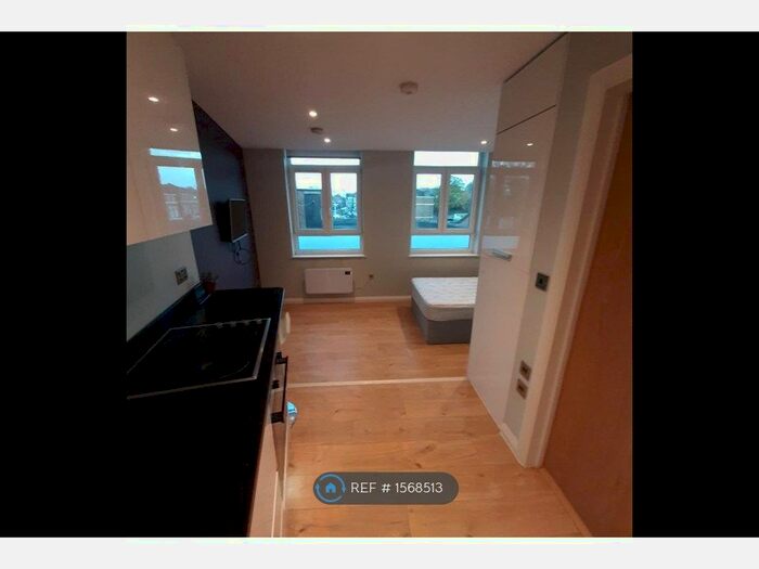 Studio To Rent In Mercia Grove, Lewisham, London, SE13