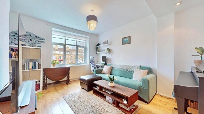2 Bedroom Flat For Sale In Odessa Street, London, SE16