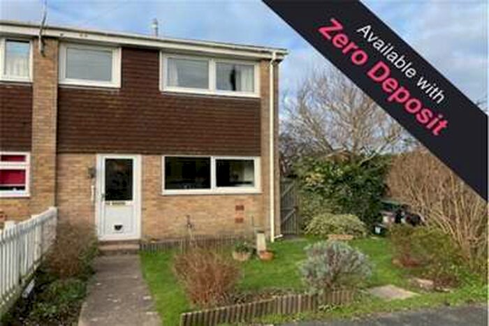 3 Bedroom House To Rent In Branwell Close, BH23