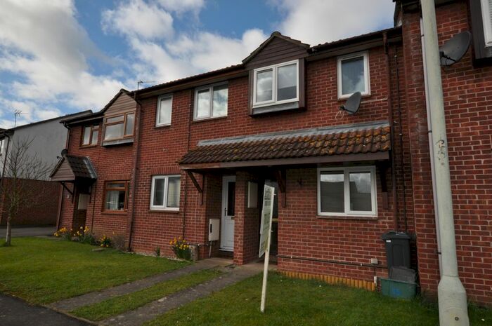 2 Bedroom Terraced House To Rent In Broadfield Road, Eastington, Stonehouse, GL10