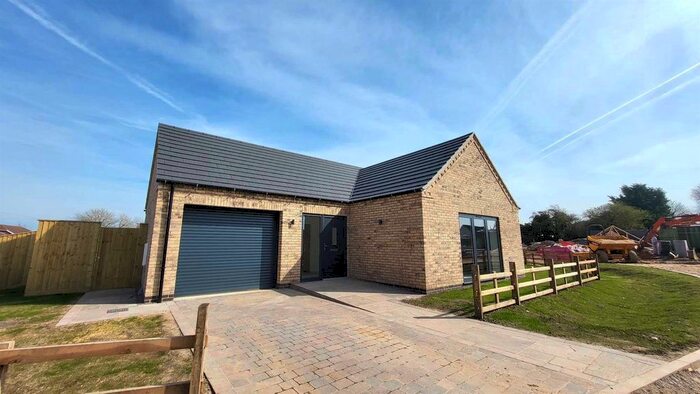 3 Bedroom Detached Bungalow To Rent In Elland Way, Poors End, Grainthorpe, LN11