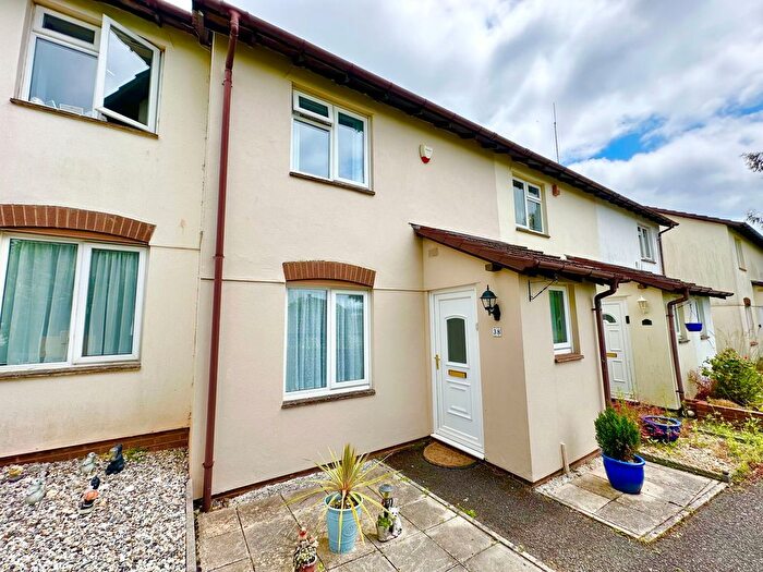 2 Bedroom Terraced House For Sale In Moor Lane Close, Torquay, TQ2