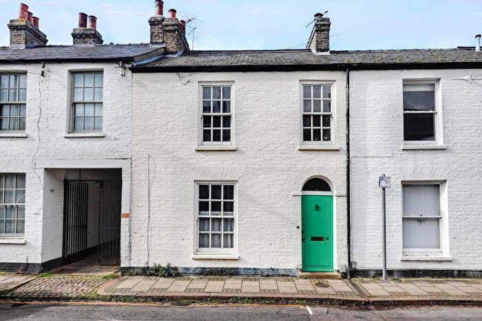 3 Bedroom Terraced House For Sale In City Road, Cambridge, CB1