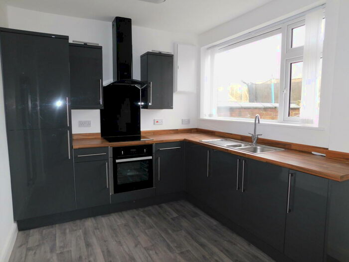 3 Bedroom Terraced House To Rent In Alton Street, Crewe, CW2