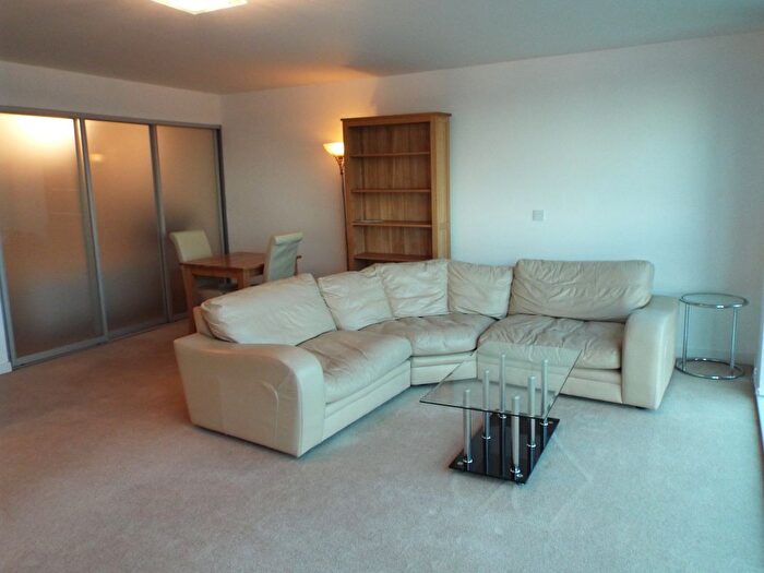 1 Bedroom Property To Rent In River Crescent, Nottingham, NG2