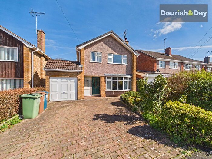 3 Bedroom Detached House For Sale In Torrington Avenue, Stafford, ST17