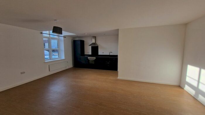 1 Bedroom Flat To Rent In Saville Street, Bolton, BL2