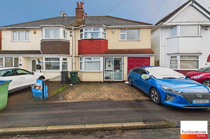 3 Bedroom Semi Detached House For Sale In Sunnybank Road, Oldbury, B68