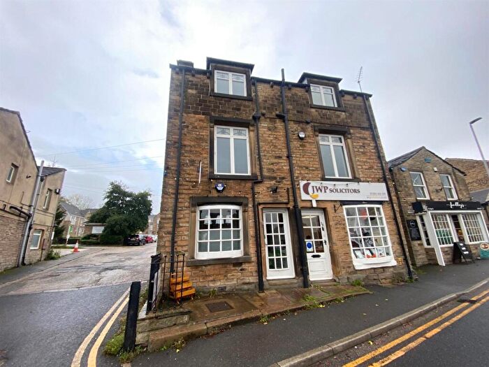 2 Bedroom Flat To Rent In Lidget Street, Lindley, Huddersfield, HD3