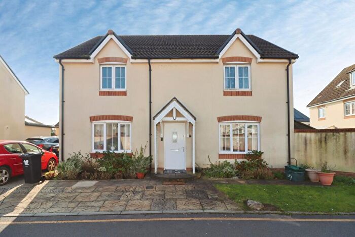 4 Bedroom Detached House For Sale In Hazel Brook Gardens, Bristol, Avon, BS10