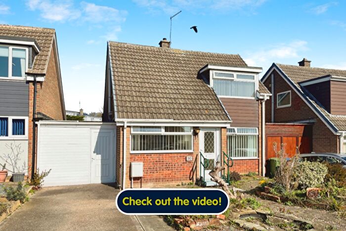4 Bedroom Link Detached House For Sale In Queensmead, Beverley, HU17