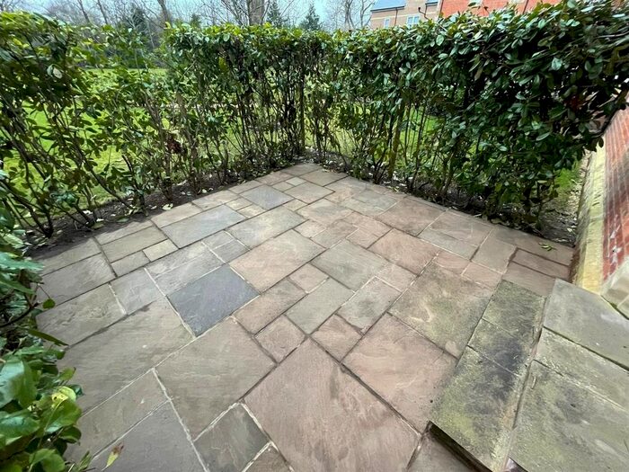 1 Bedroom Flat To Rent In The Manor House, Atkinson Way, Beverley, HU17