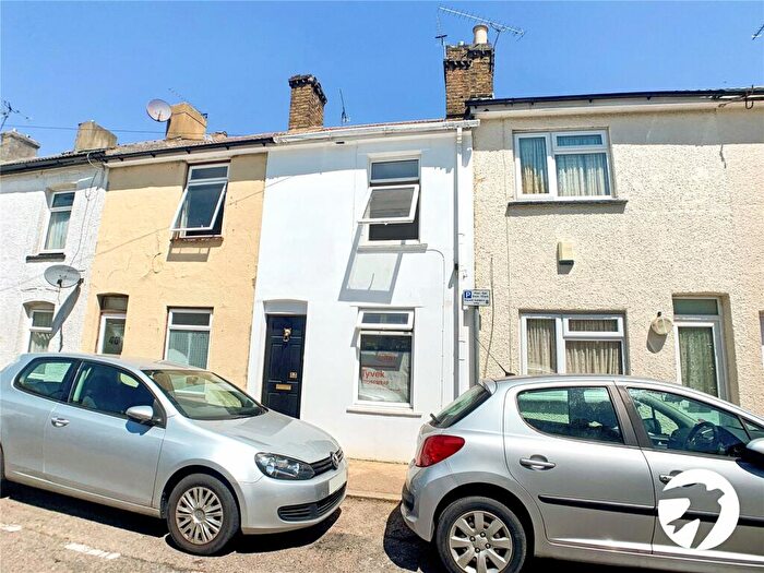 2 Bedroom Terraced House To Rent In Otway Street, Gillingham, ME7