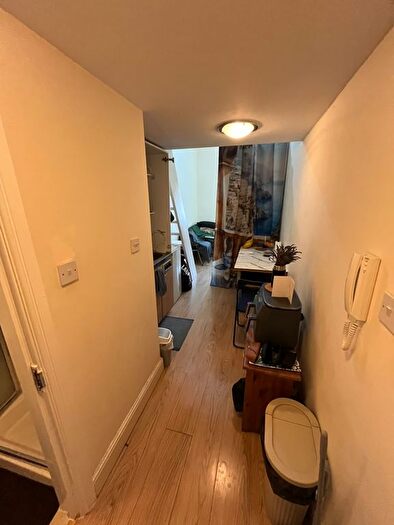 Studio To Rent In Sinclair Road, London, W14