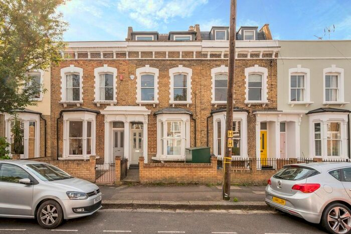 3 Bedroom Property To Rent In Winston Road, London, N16