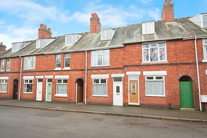 3 Bedroom Terraced House For Sale In Tenter Street, Atherstone, CV9