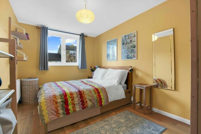 1 Bedroom Flat To Rent In Brixton Road, London, SW9