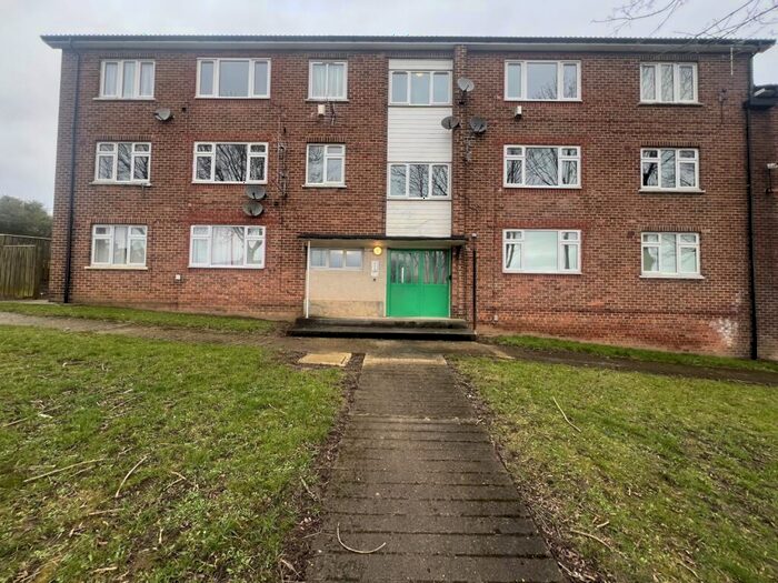 2 Bedroom Flat For Sale In Thorntree Gill, Peterlee, County Durham, SR8