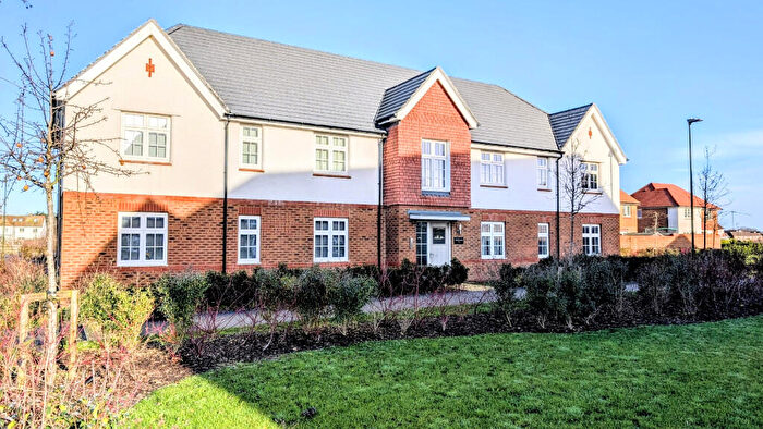 2 Bedroom Flat For Sale In Cassia Road, Chichester, West Sussex, PO20
