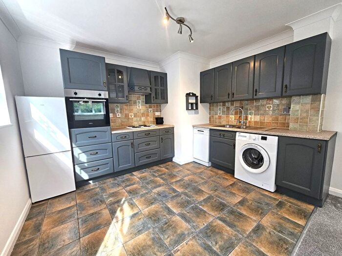 1 Bedroom Property To Rent In Western Avenue, Greenford, UB6