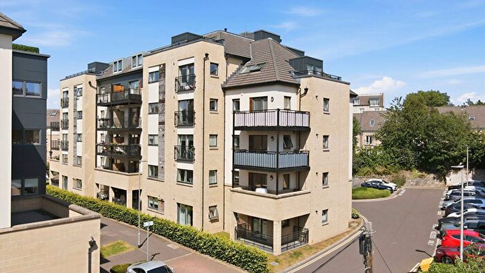 2 Bedroom Flat For Sale In Hatters Lane, Broughton, Edinburgh, EH7