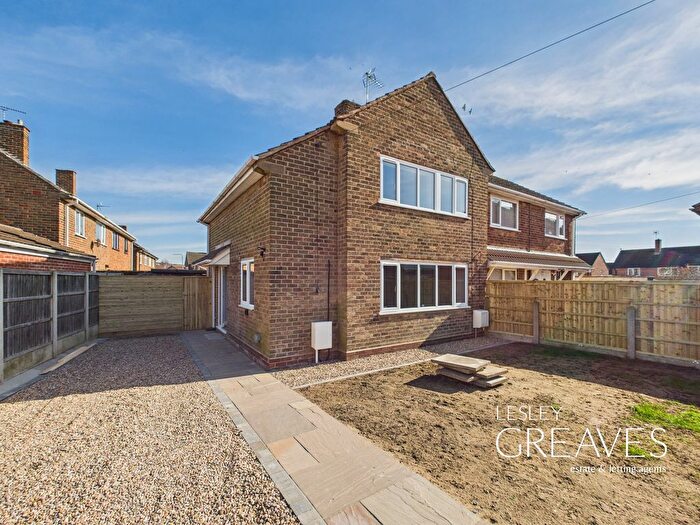 3 Bedroom Semi-Detached House To Rent In Broom Road, Calverton, Nottingham, NG14