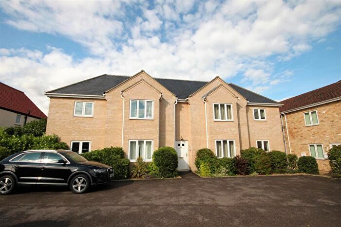 2 Bedroom Flat To Rent In Green End Road, Cambridge, CB4
