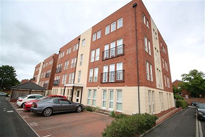 2 Bedroom Property To Rent In Glaisdale Court, County Durham, DL3