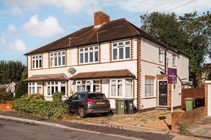 2 Bedroom Maisonette To Rent In Kendor Avenue, Epsom, KT19