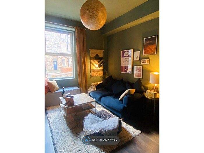 1 Bedroom Flat To Rent In Salamander Street, Edinburgh, EH6