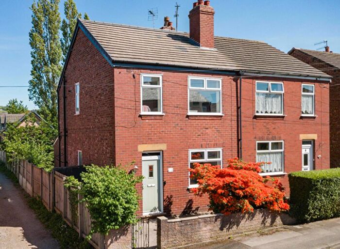 3 Bedroom Semi Detached House For Sale In Peter Street, Macclesfield, SK11