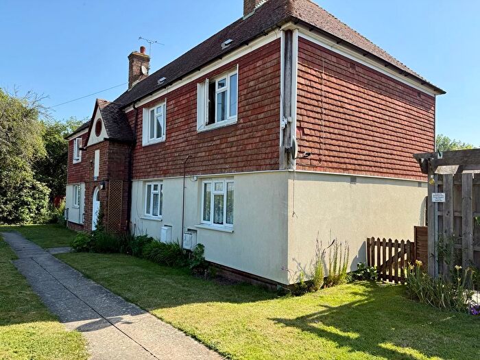 1 Bedroom Flat To Rent In The Chennells, High Halden, Ashford, TN26