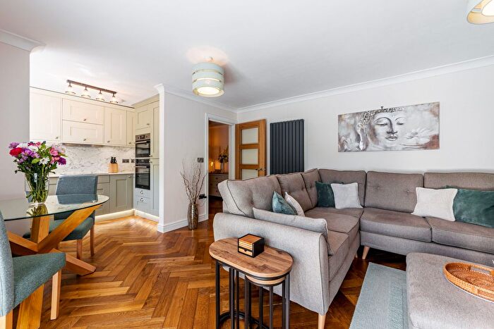 2 Bedroom Flat For Sale In New Penkridge Road, Cannock, WS11