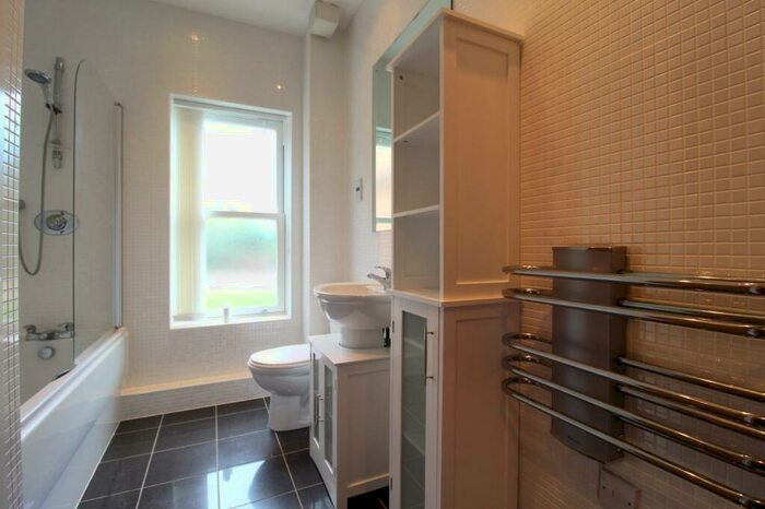 2 Bedroom Flat To Rent In College Court, Steven Way, Ripon, North Yorkshire, HG4