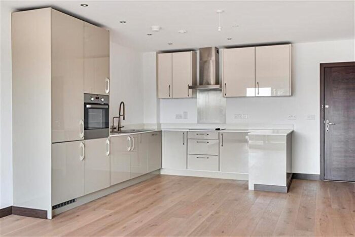 1 Bedroom Flat To Rent In Bedroom Property In Property Location, PE2