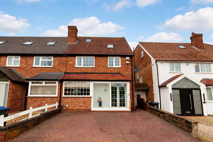 3 Bedroom Semi Detached House For Sale In Ollerton Road, Yardley, B26