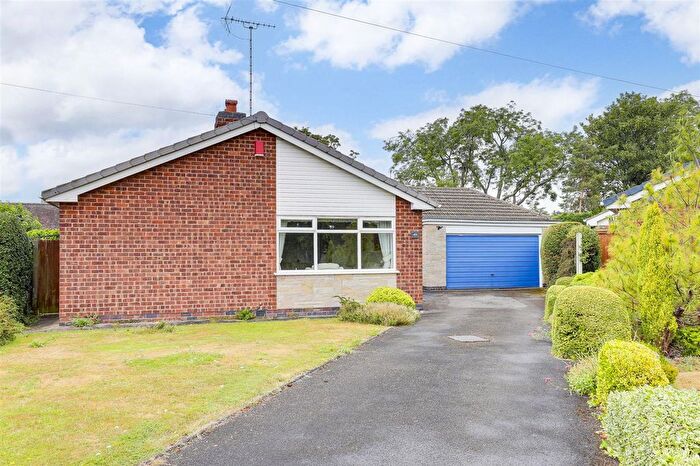3 Bedroom Property For Sale In St. Marys Close, Attenborough, NG9