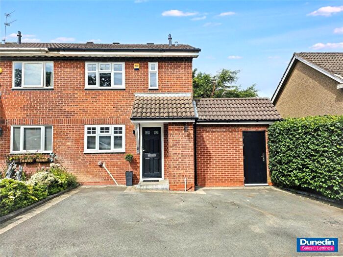 2 Bedroom Semi Detached House For Sale In Newman Way, Rubery, B45