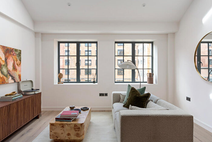 1 Bedroom Apartment For Sale In The Threadworks, Bethnal Green, E2