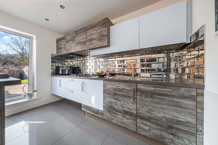 4 Bedroom Detached House For Sale In Adam Drive, Dundee, DD3