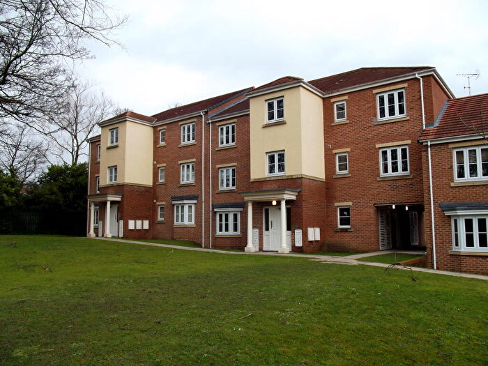2 Bedroom Flat To Rent In Lane End View, Rotherham, ., S60