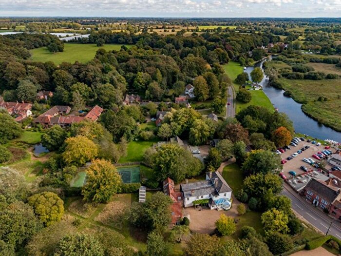 7 Bedroom Detached House For Sale In Coltishall, Norwich, NR12