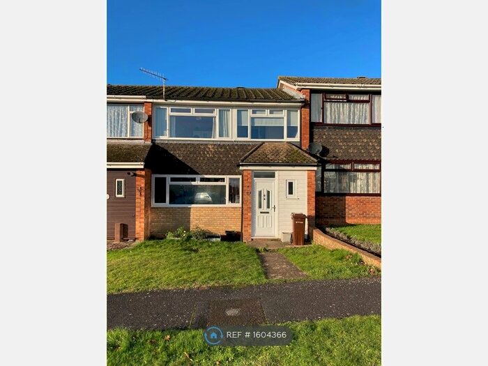 3 Bedroom Terraced House To Rent In Fraser Road, Kings Worthy, SO23