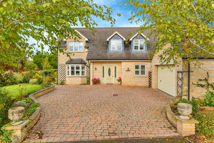 4 Bedroom Detached House For Sale In Main Street, Cotterstock, Peterborough, PE8